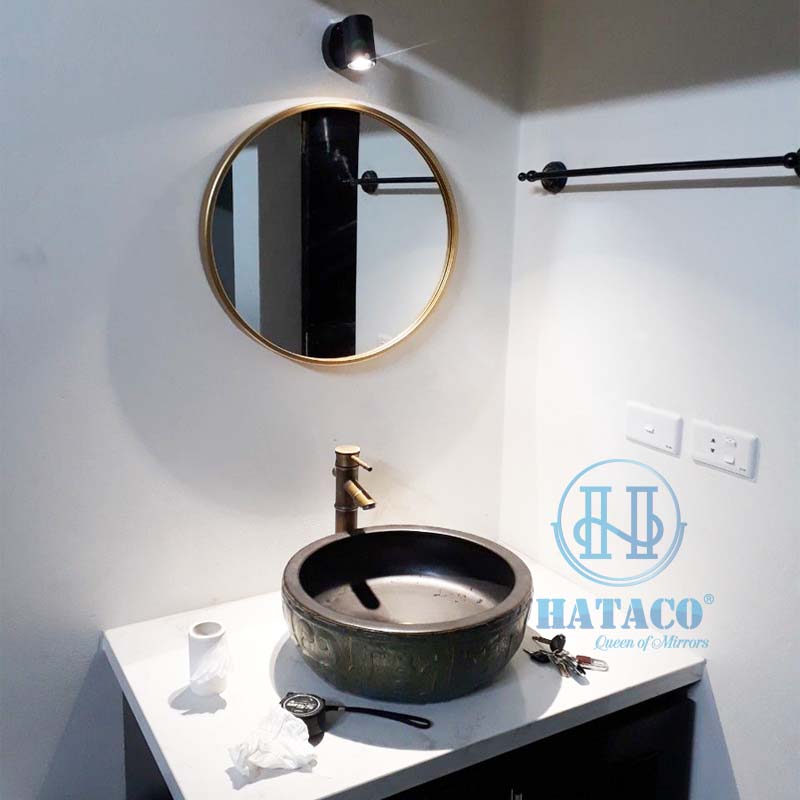gương treo tường
